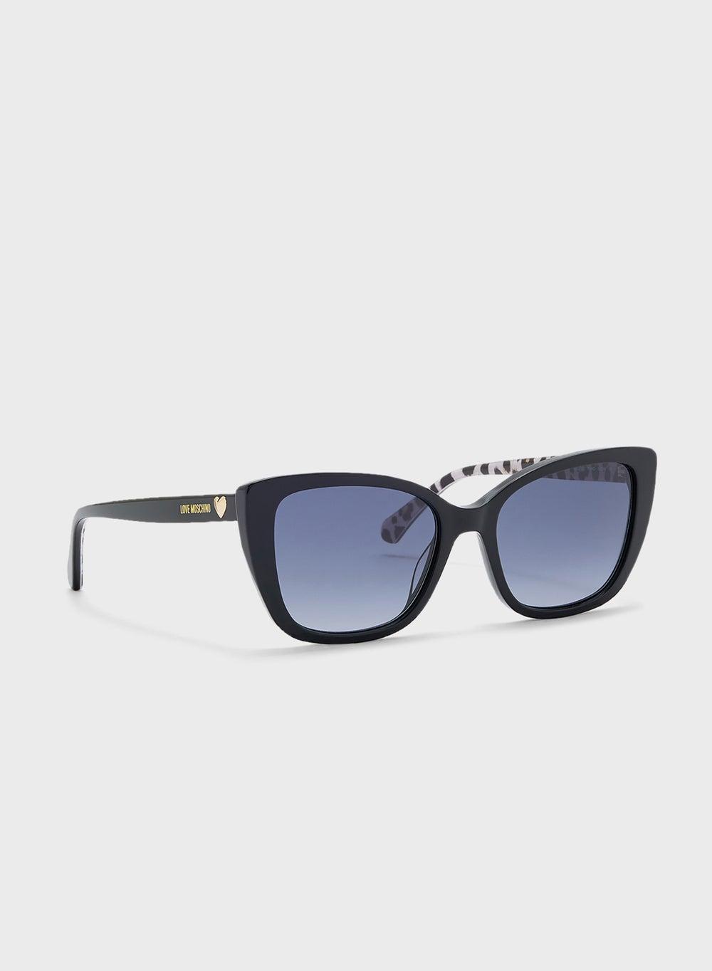Love Moschino Mol073/S Chic Wayfarers for Trendy Women - Image 1