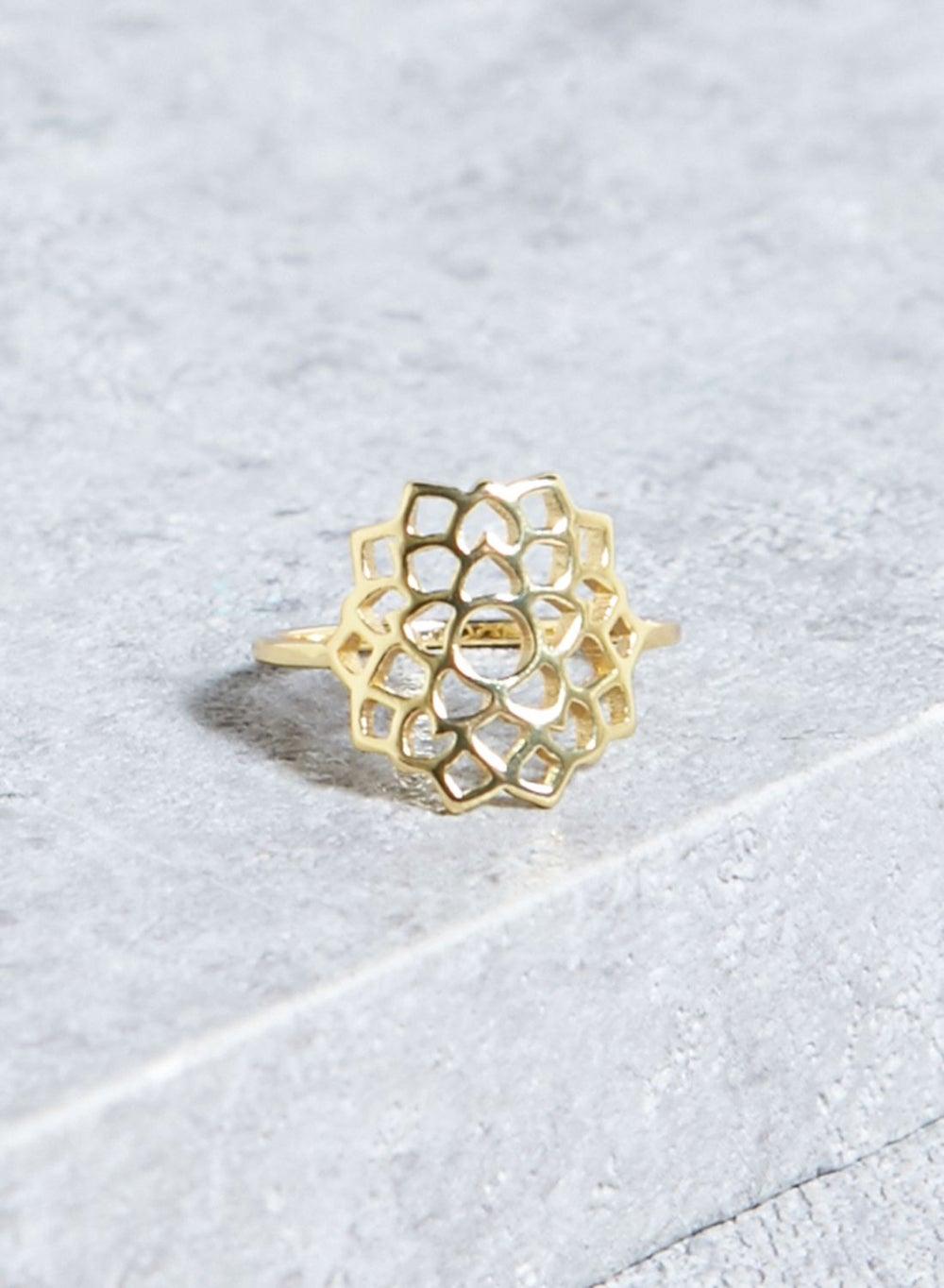 Orelia Chakra Filigree Ring - Elegant Gold Plating - Image 1