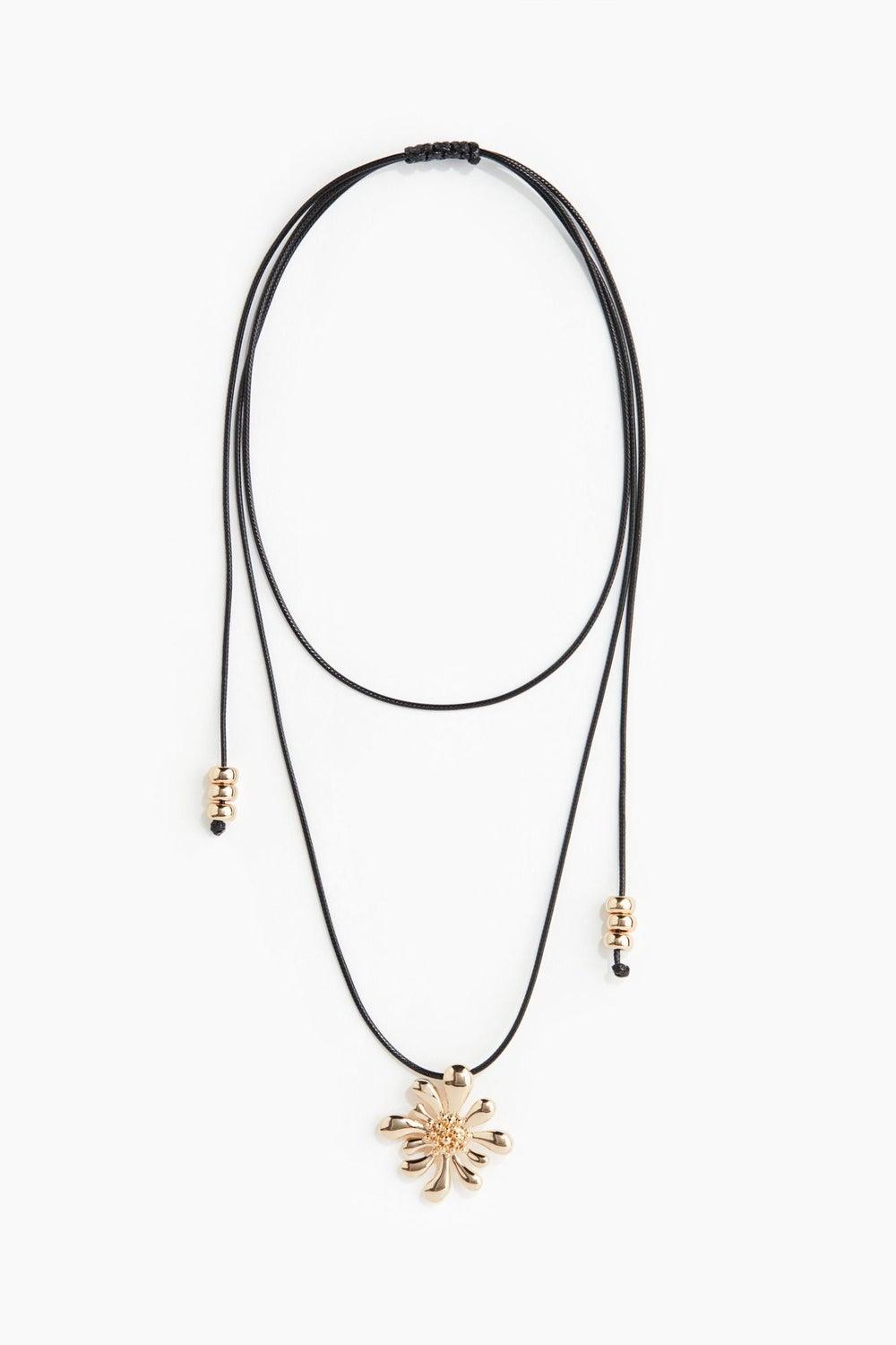 Elegant Floral Pendant Cord Necklace H&M - Image 1