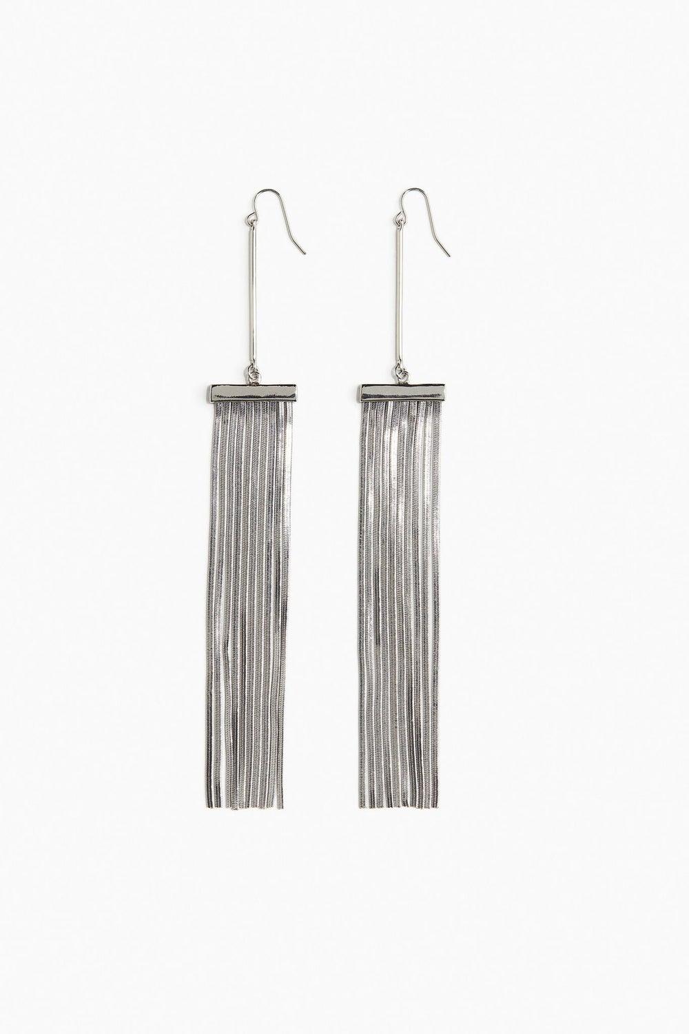 H&M Chic Fringe-Detail Earrings: Elegant Flow - Image 1