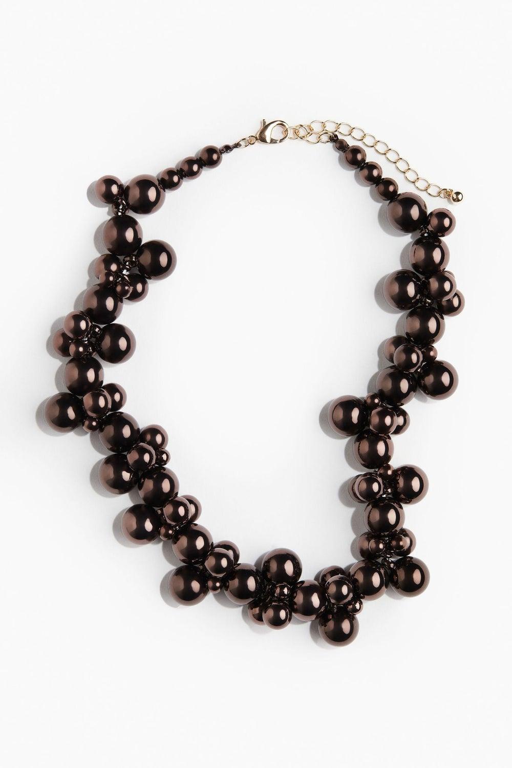 H&M Cluster Necklace - Chic Elegance for Every Occasion - Image 1