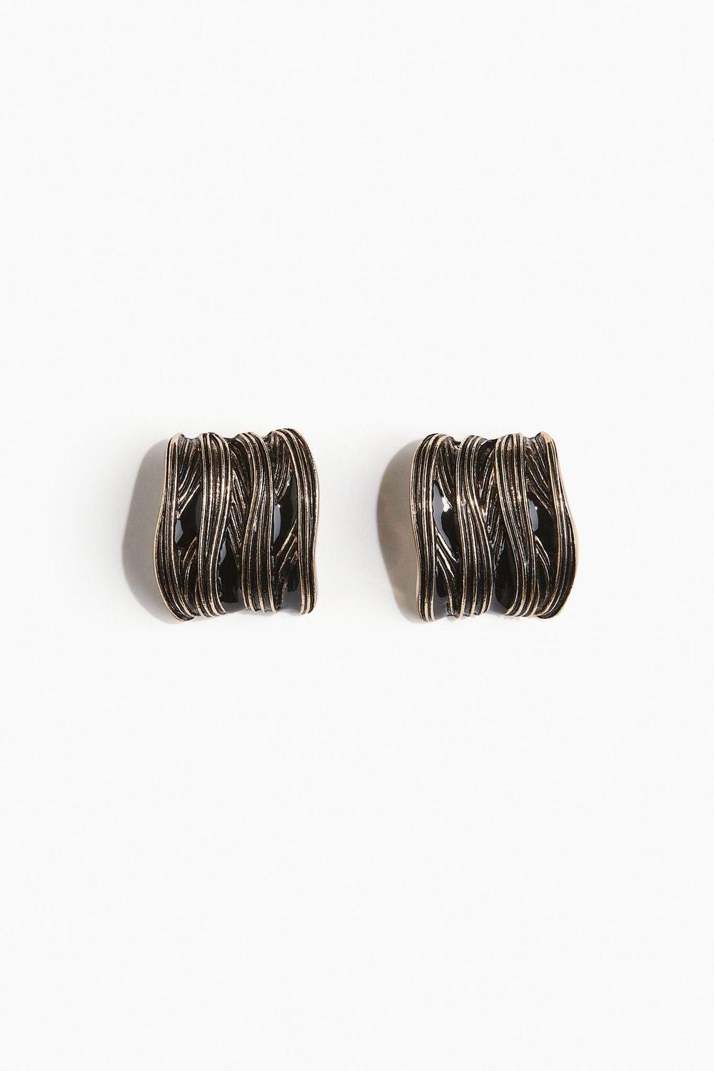 H&M Chic Fluted Earrings - Elegance Meets Comfort - Image 1