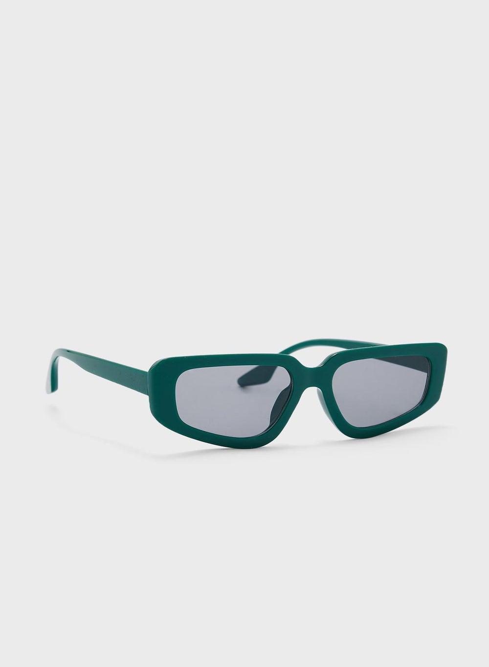 Ginger Curved Len Chic Rectangular Sunglasses for Women - Image 1