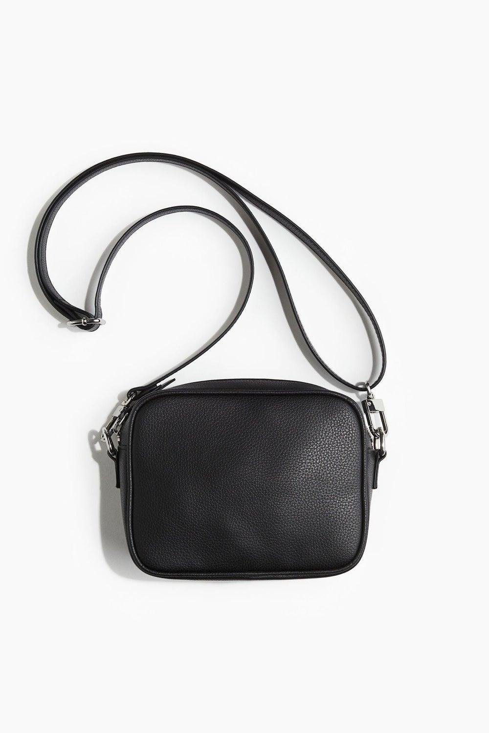 H&M Chic Crossbody Bag for Effortless Style - Image 1