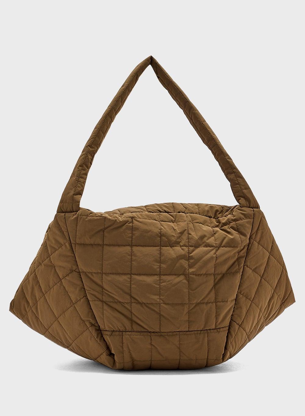 Chic Ginger Quilted Shoulder Bag for the Modern Woman - Image 1