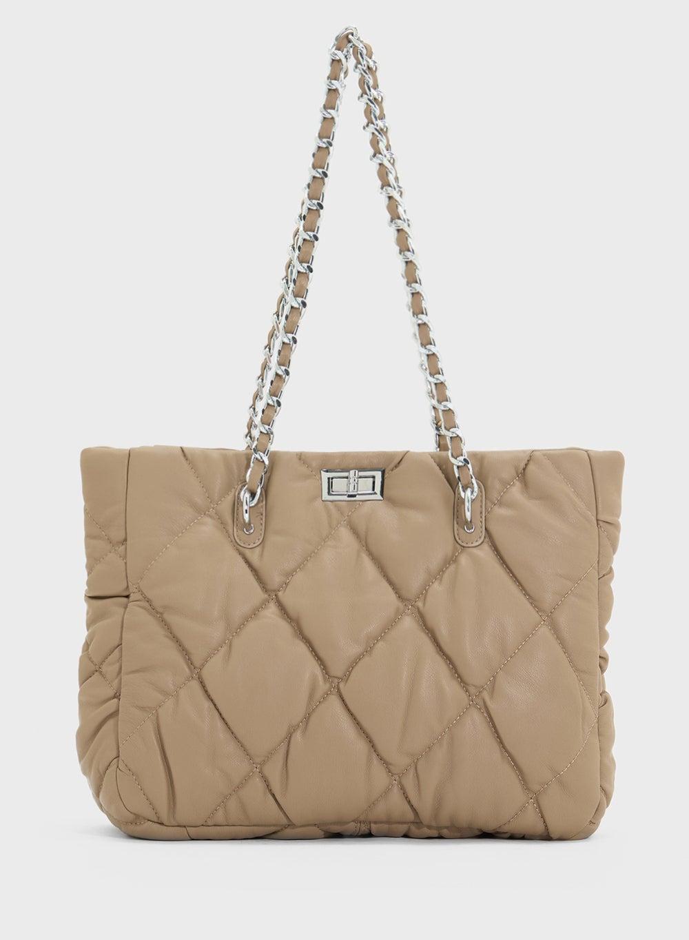 ELLA Quilted Elegance: Chic Tote Bag for the Modern Woman - Image 1