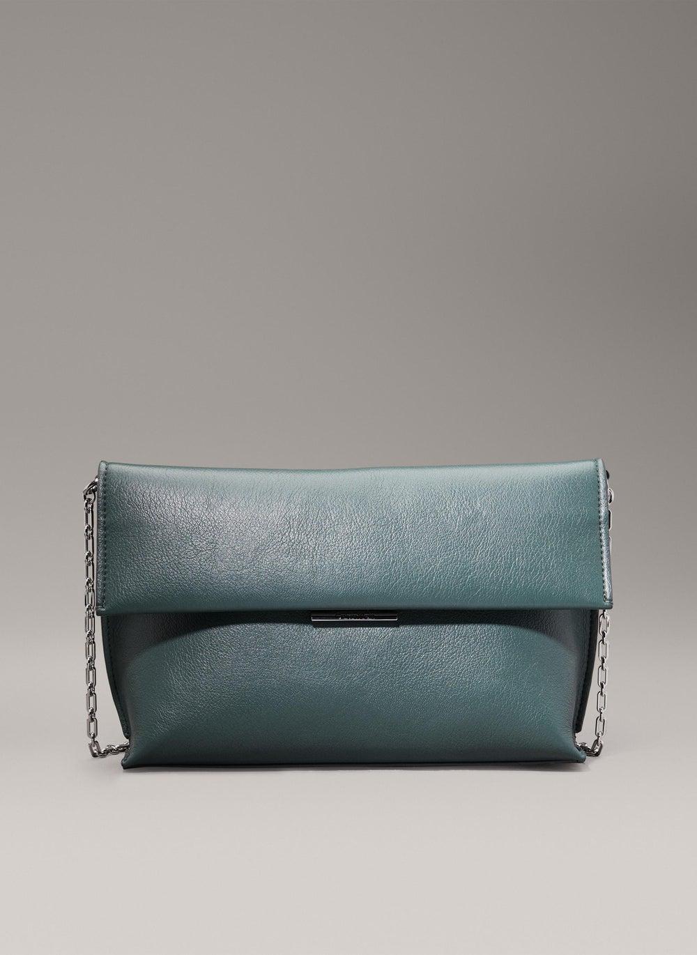 CALVIN KLEIN Elegance Crossbody: Chic Everyday Accessory - Image 1