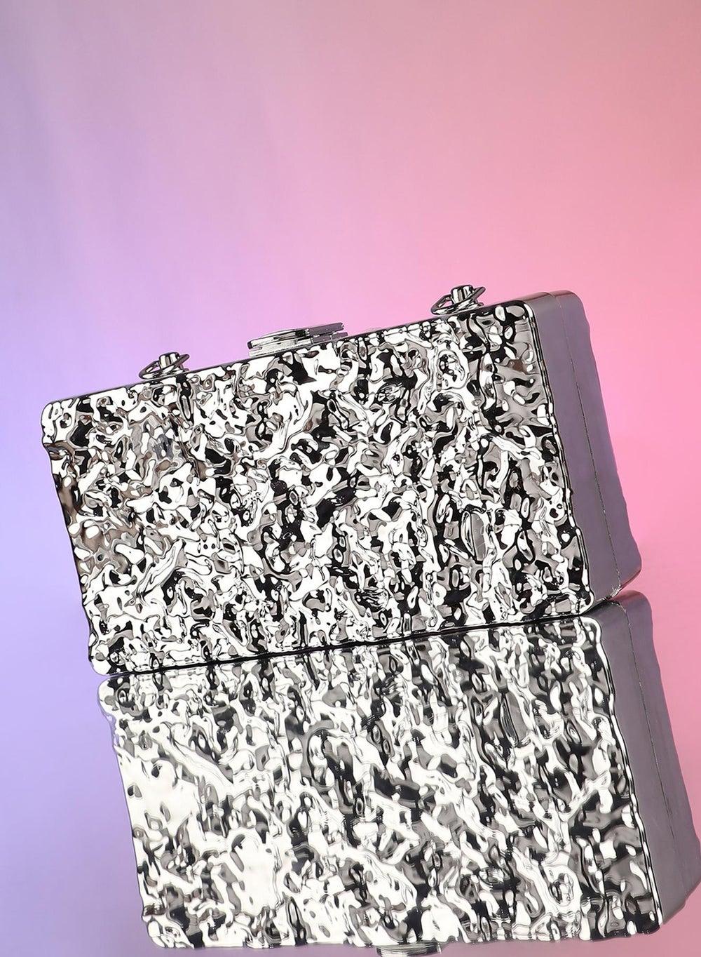 Haute Sauce Elegance - Dented Chain Clutch for Women - Image 1