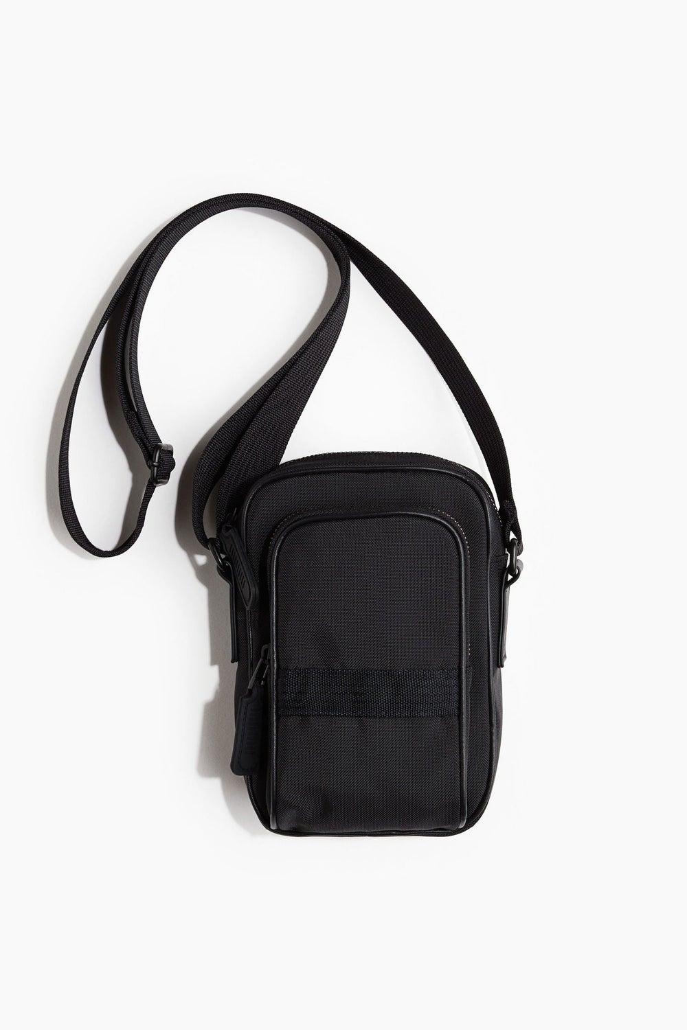 H&M Chic Compact Shoulder Bag - Stylish Everyday Accessory - Image 1