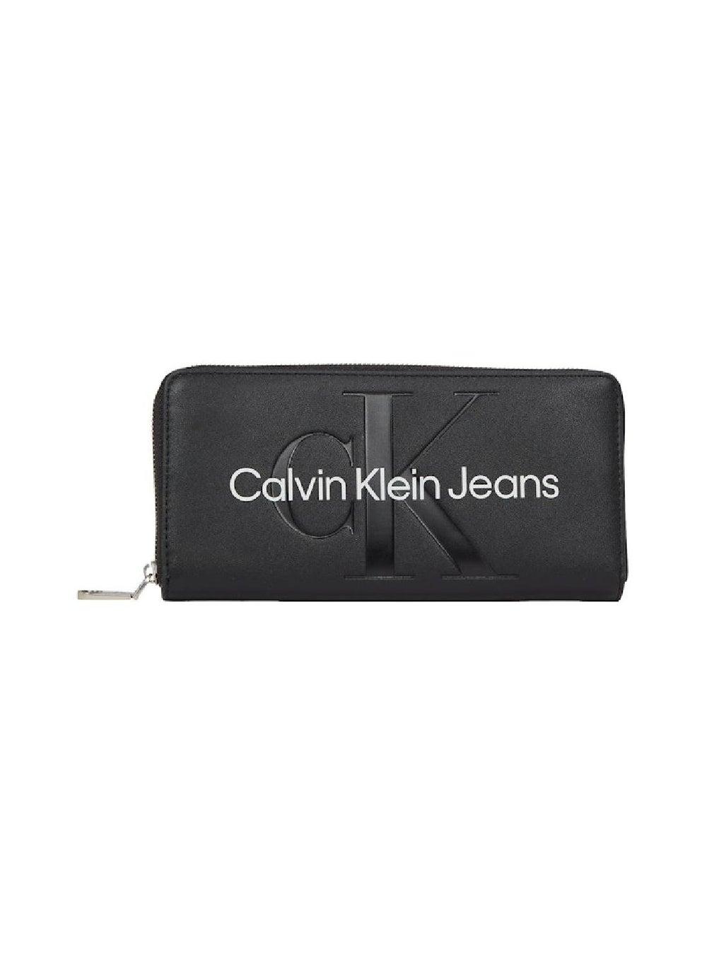 Calvin Klein Jeans Elegance on-the-Go Zip Wallet for Women - Image 1