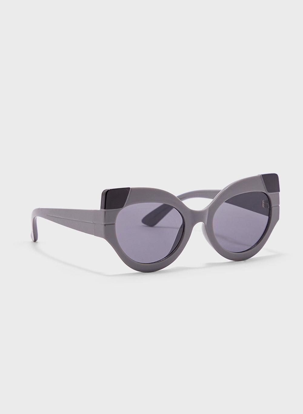 Ginger Cat Eye Sunglasses – Vintage Glamour For Every Season - Image 1