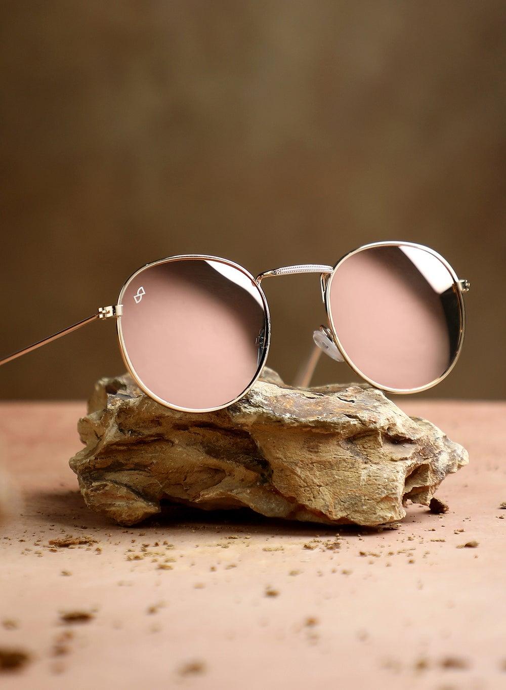 Haute Sauce Gold Alloy Full Rim Polarized Sunglasses - Image 1