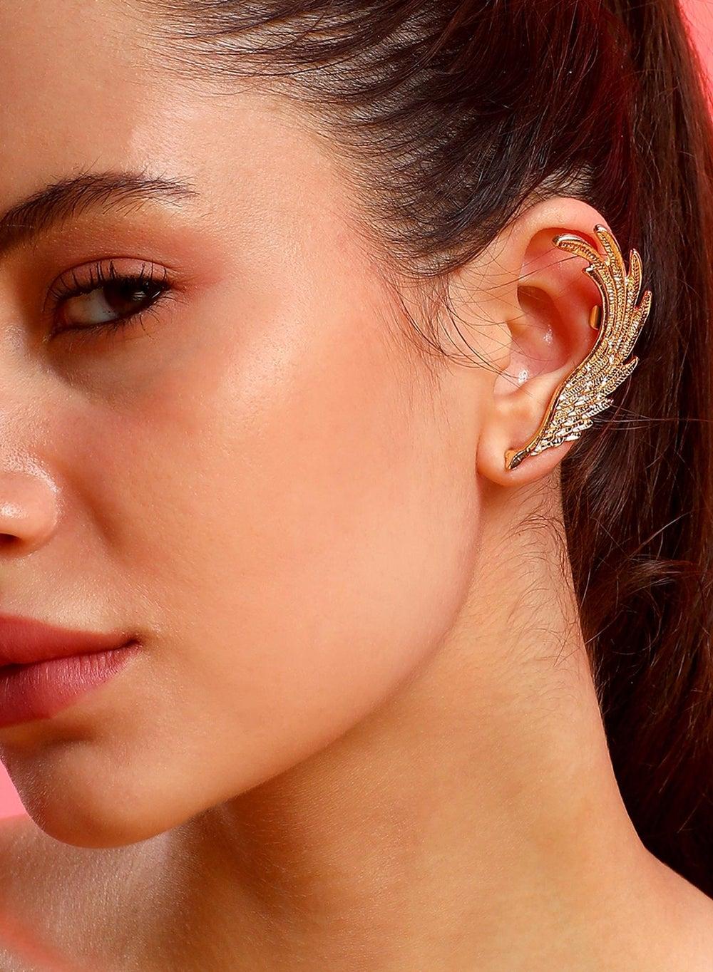 SOHI Wing Cuff Earring - Elegant Accessory for Every Occasion - Image 1