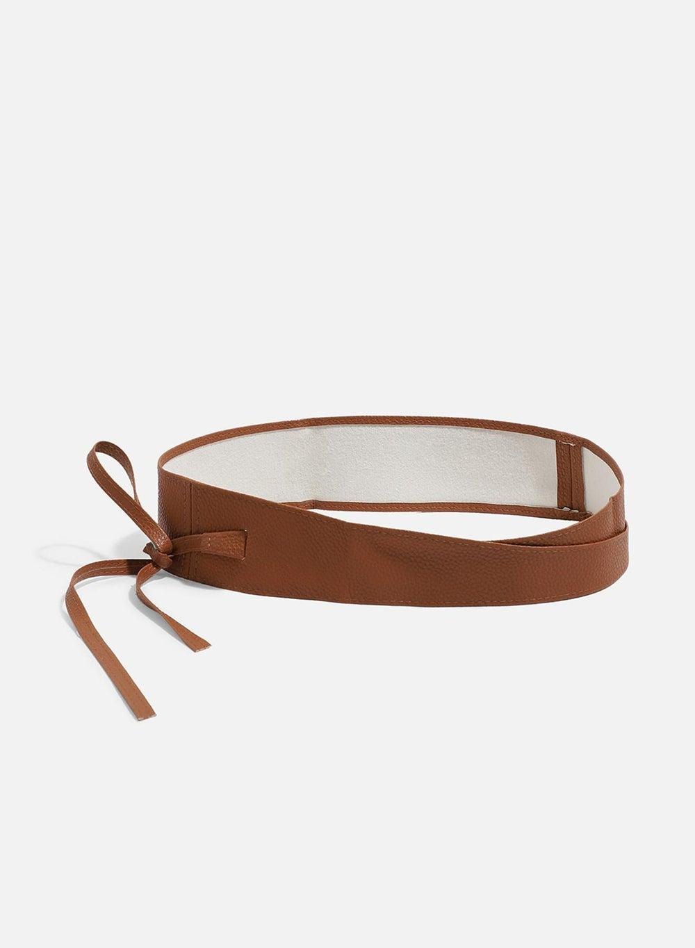 Haute Sauce Chic Tan Solid Waist Belt for Elegant Styling - Image 1