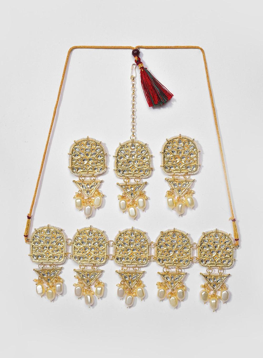 SOHI Elegance: Pearl and Stone-Studded Jewelry Set - Image 1
