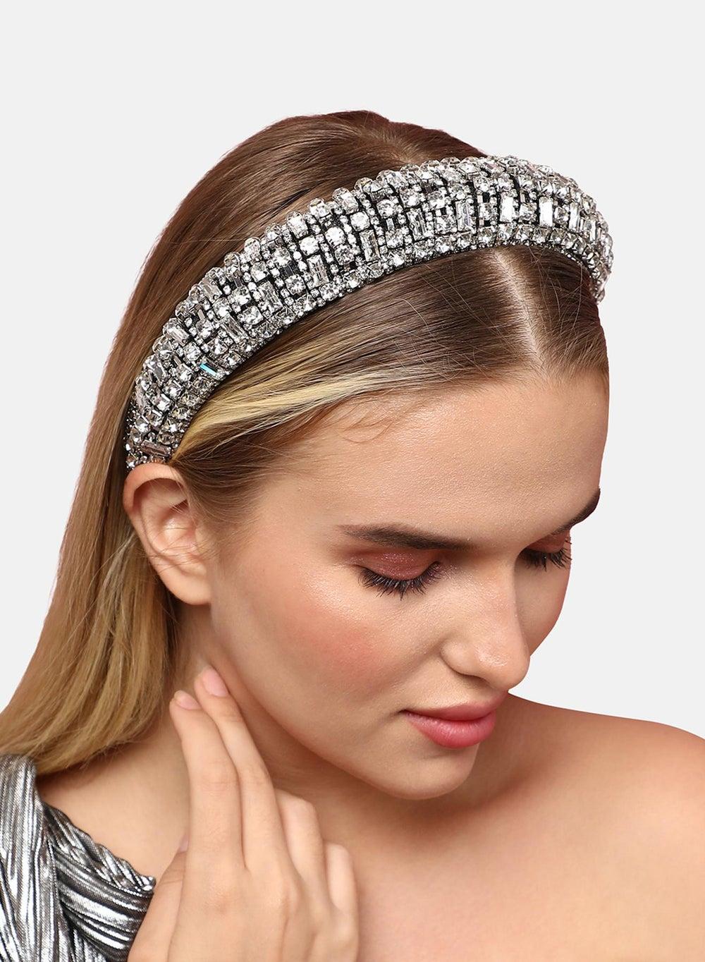 SOHI Elegance Colour Hairband for Women: Style & Versatility - Image 1