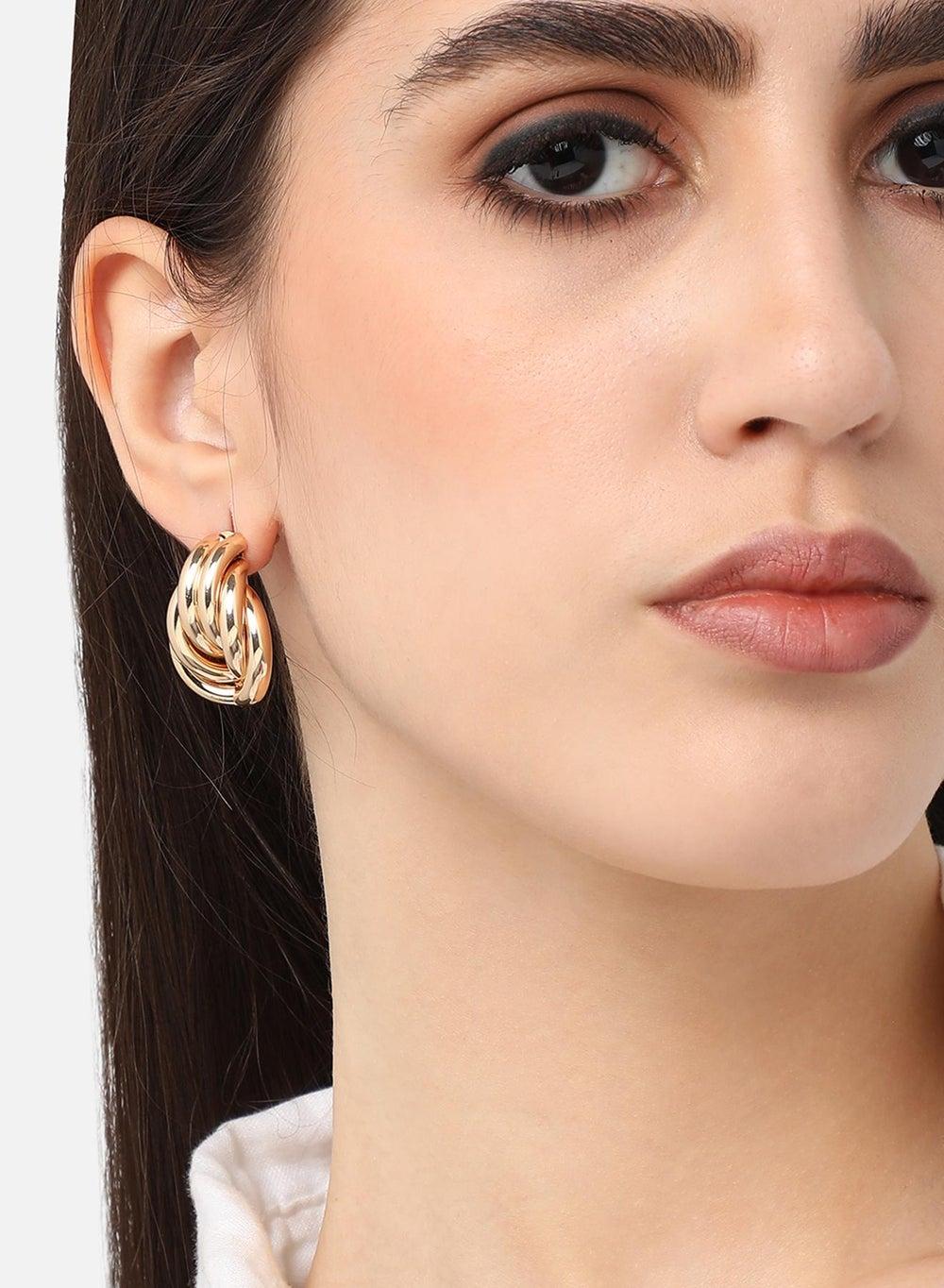 SOHI Premium Casual Stud Earrings for Women - Image 1