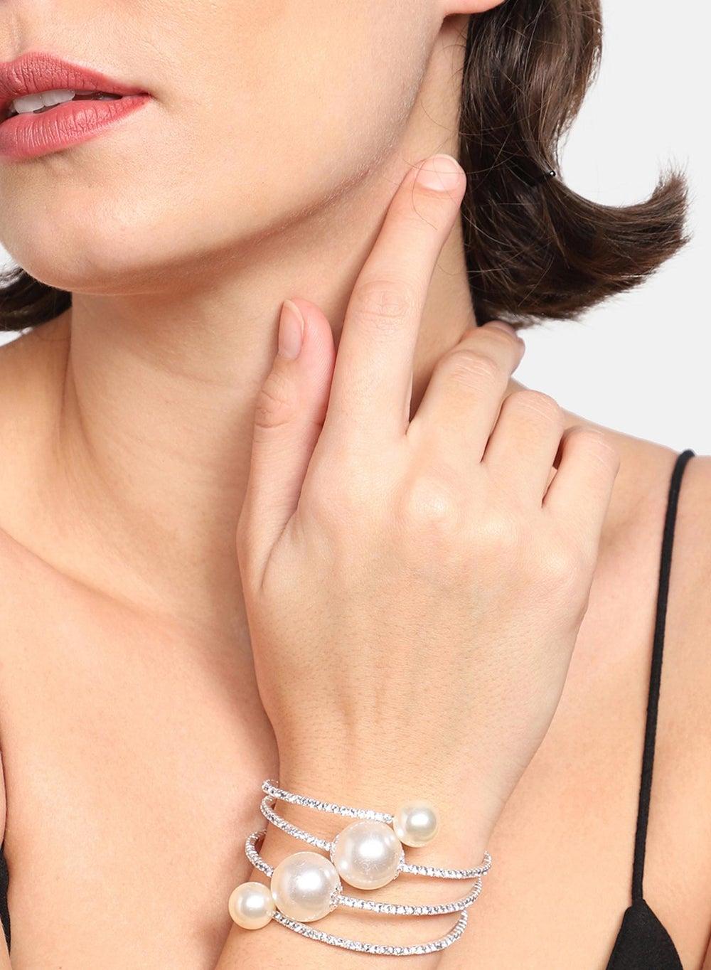 SOHI Elegance – Ultimate Party Charm Bracelet - Image 1