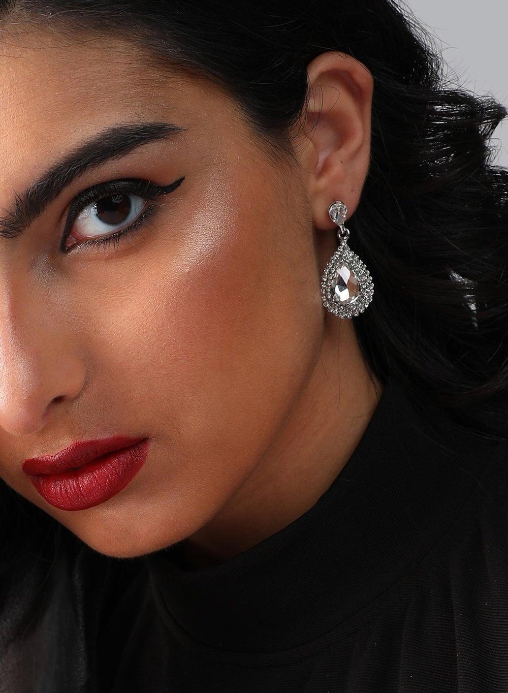 SOHI Glamour Party Earrings: Elegance in Every Detail - Image 1