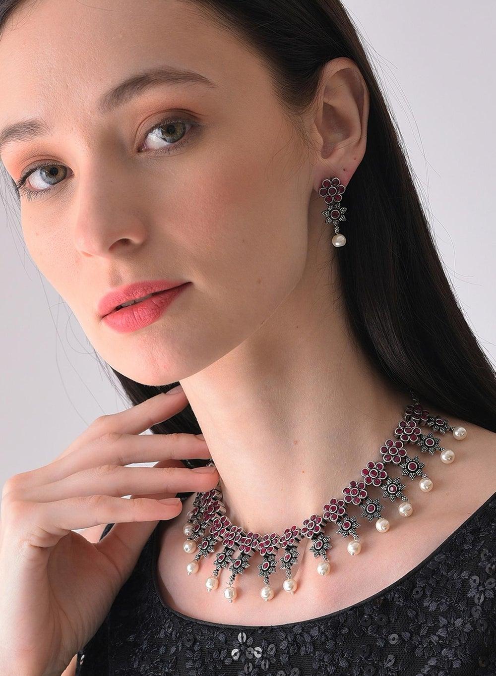 SOHI Evening Elegance: Crystal & Diamond Jewellery Set - Image 1