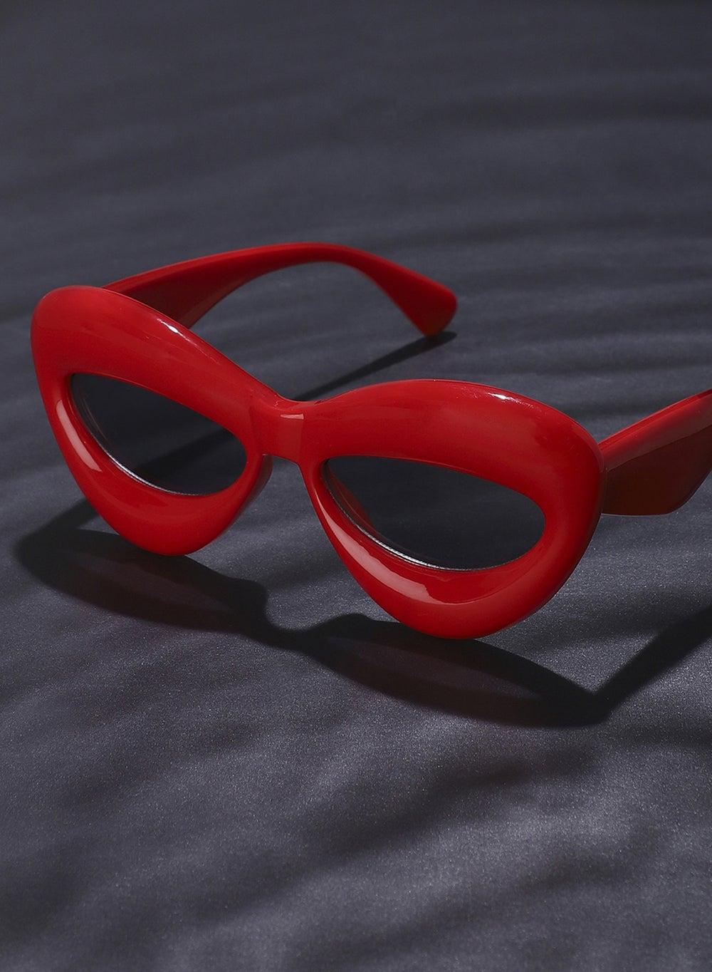 Haute Sauce Solid Cateye Sunglasses - Chic Red for Her - Image 1
