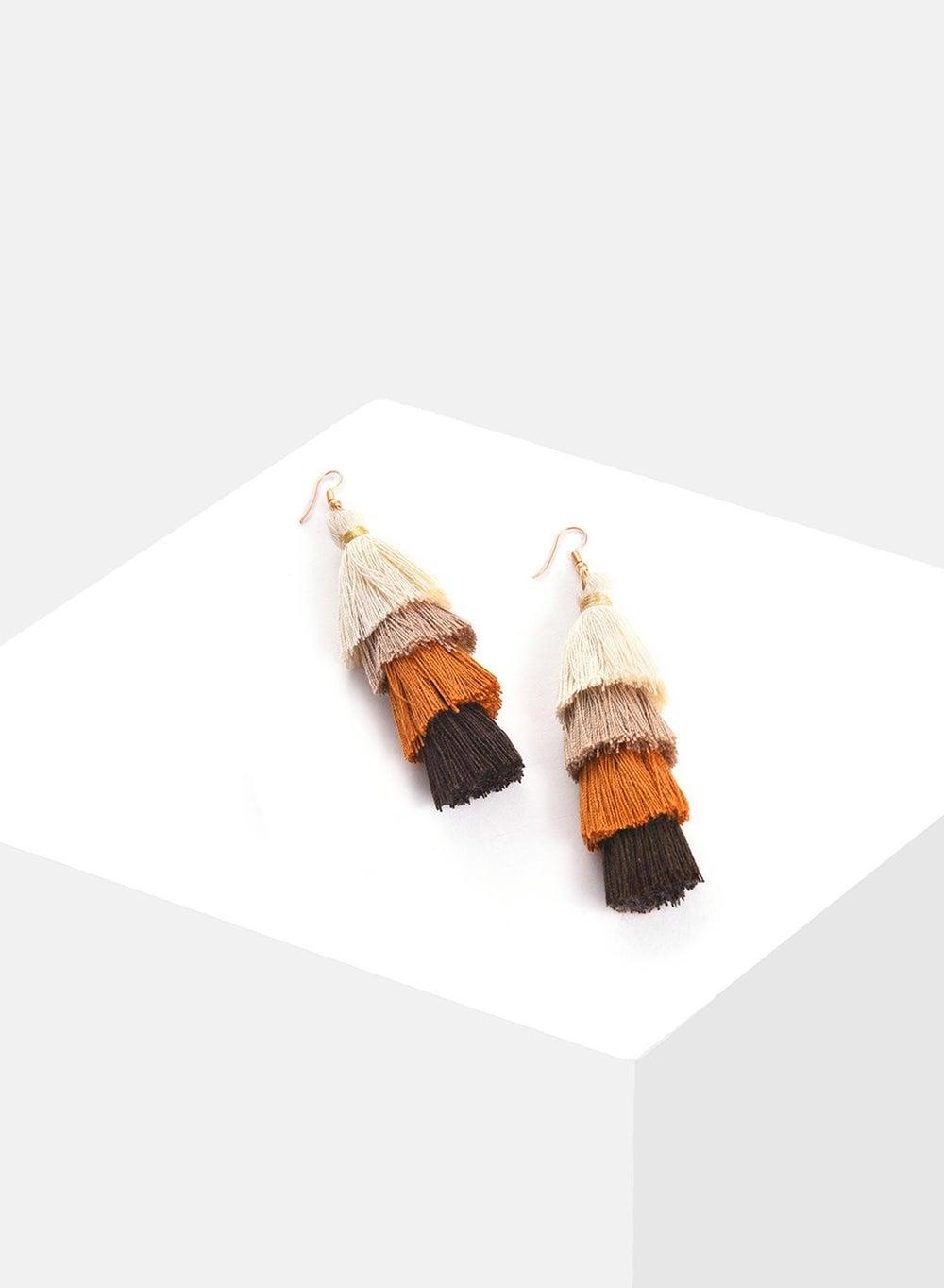 SOHI Block Tassel Drop Earrings: Elegance with Edge - Image 1