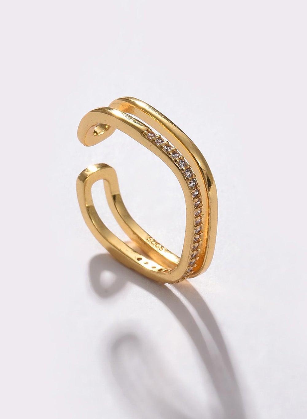 SOHI Luxe White Stone-Studded Ring for Women - Image 1