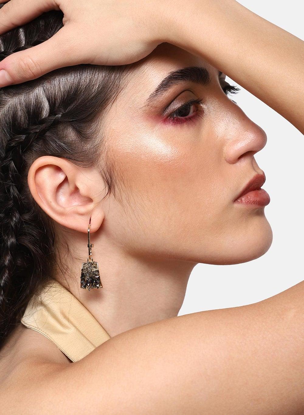 SOHI Party Drop Earrings: Elegance for Every Occasion - Image 1