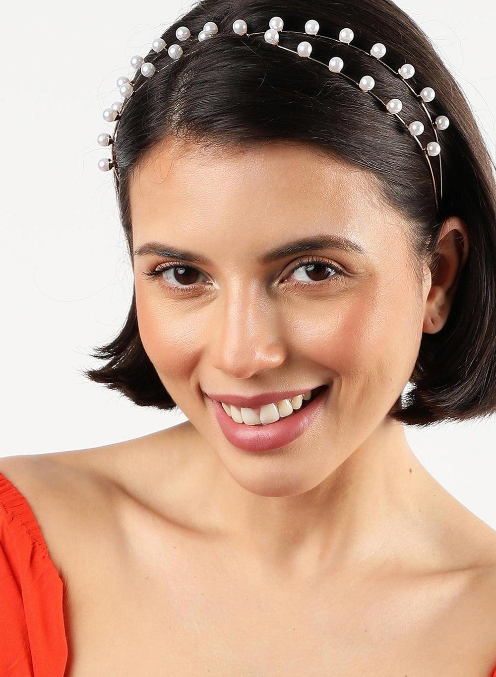 SOHI Radiant Elegance Hairband for Sophisticated Styling - Image 1