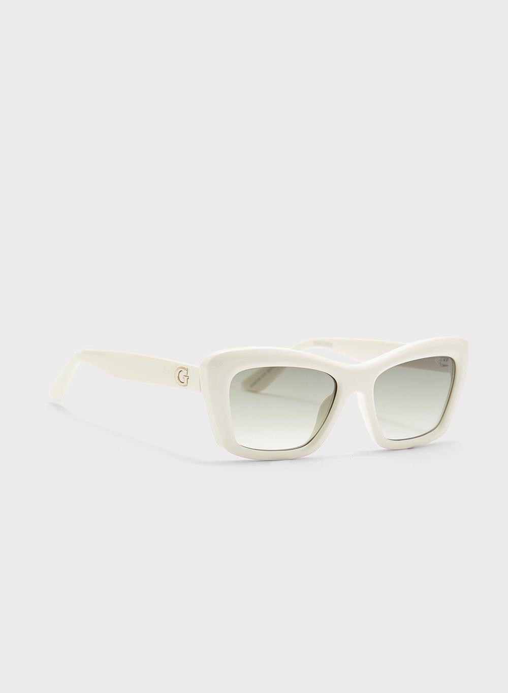 GUESS Chic Rectangle Cat Eye Sunglasses for Women - Image 1