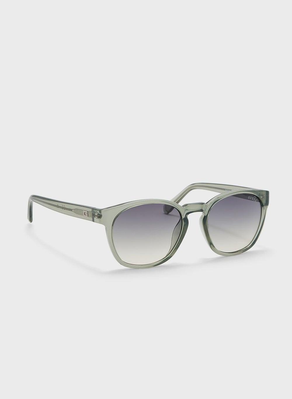 GUESS Chic Round Women's Sunglasses - Image 1