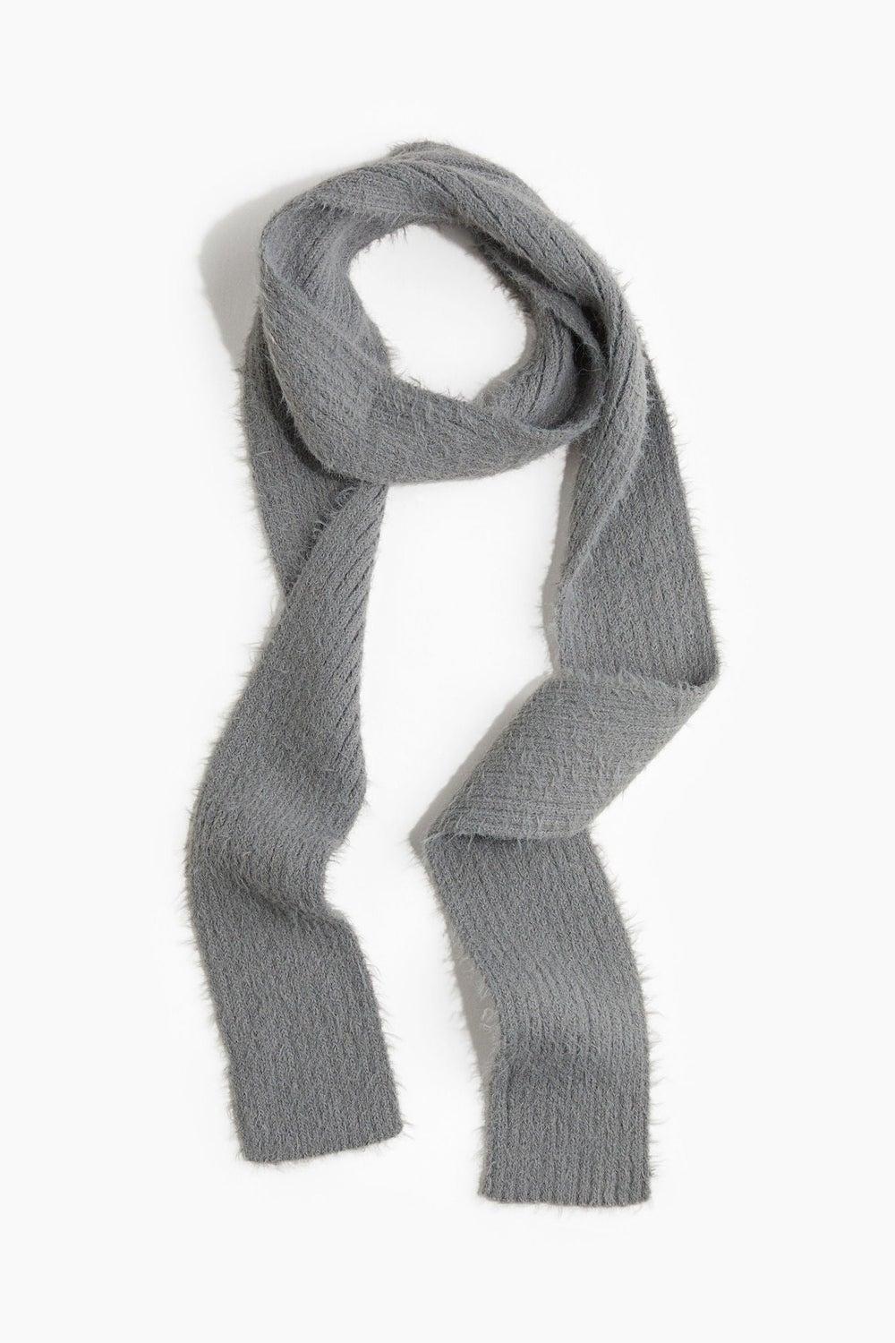 H&M Women's Fluffy-Knit Cozy Fashion Scarf - Image 1