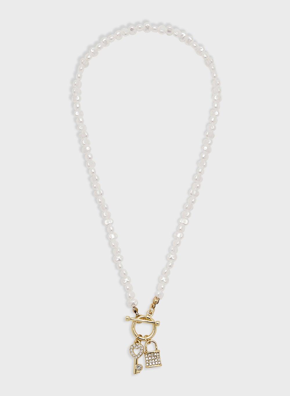 Ginger Lok & Key Faux Pearl Elegance Necklace - Image 1