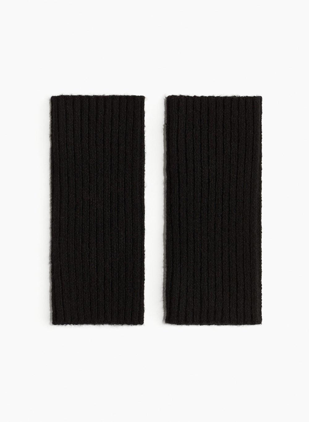 H&M Chic Rib-Knit Wrist Warmers for Elegant Women - Image 1