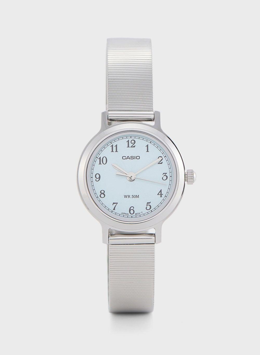 CASIO Ltp-B170D: Timeless Elegance in a Women's Watch - Image 1