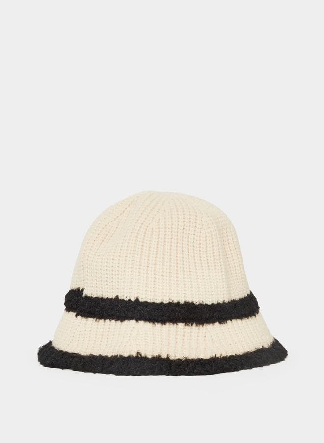 Styli Two Stripe Crochet Hat - Elegance for Every Season - Image 1