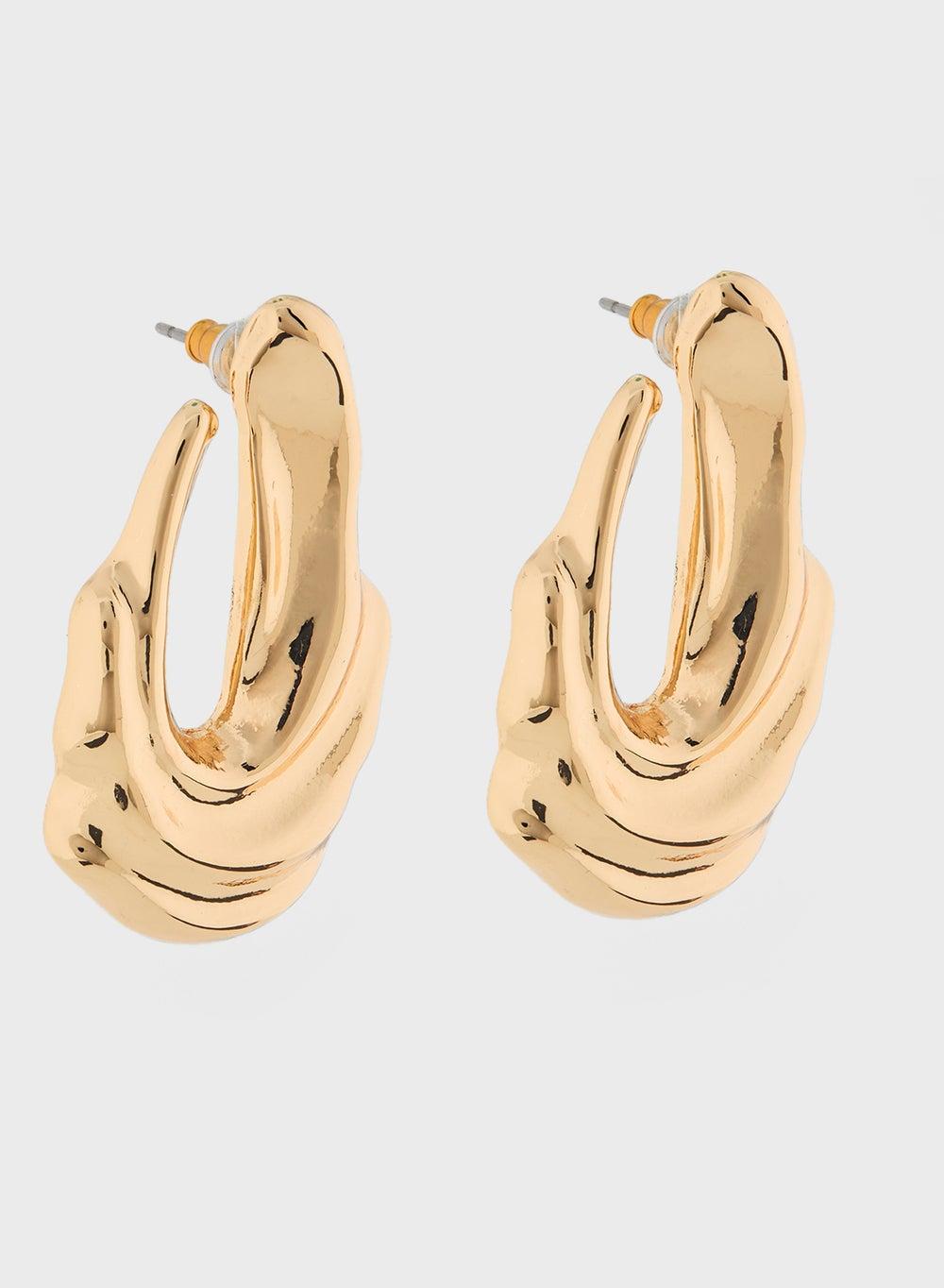 ELLA Elegant Pearl Stud Earrings - Timeless Elegance - Image 1