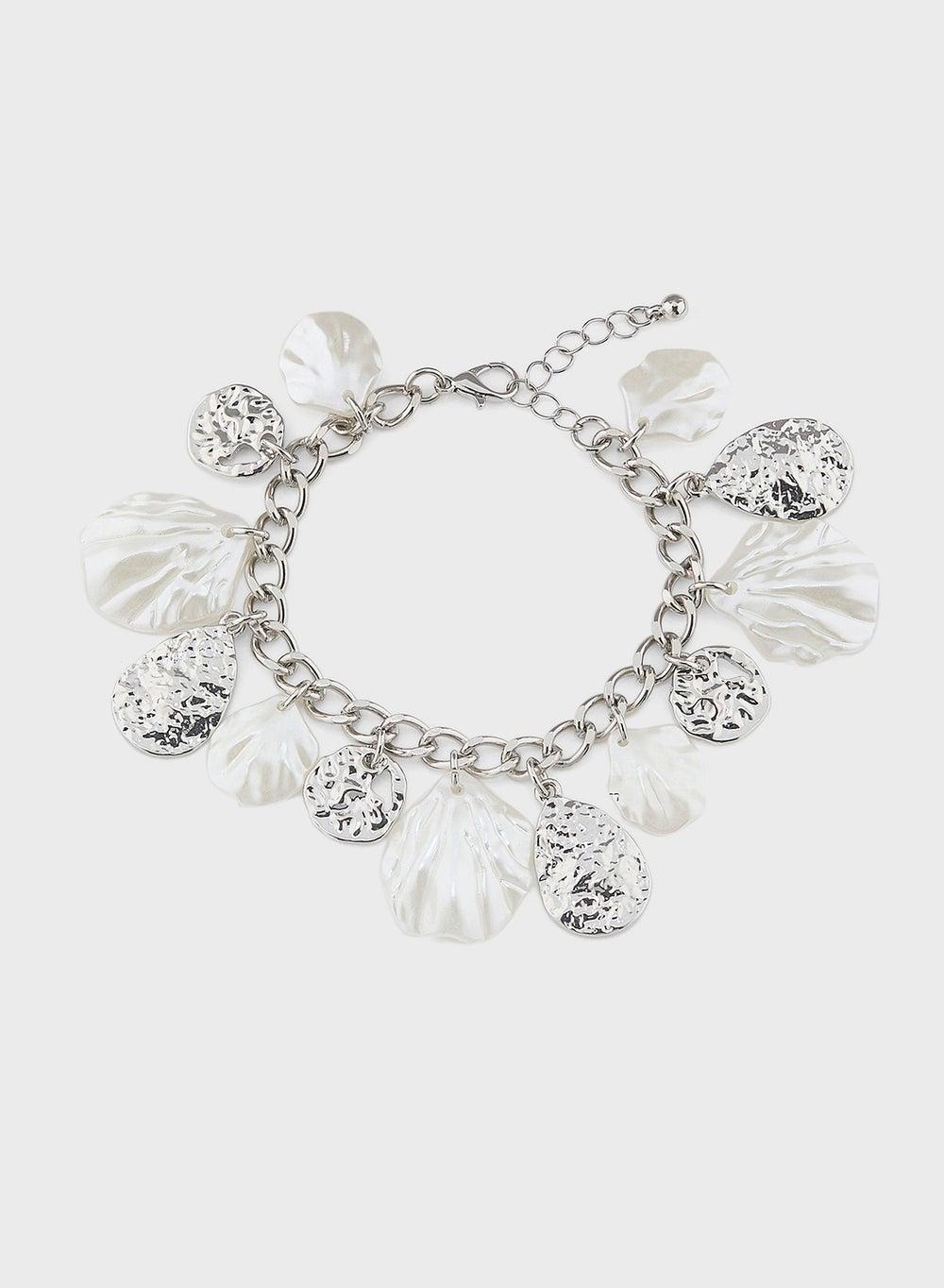 Ginger Shell Elegance: Women's Charm Bracelet - Image 1
