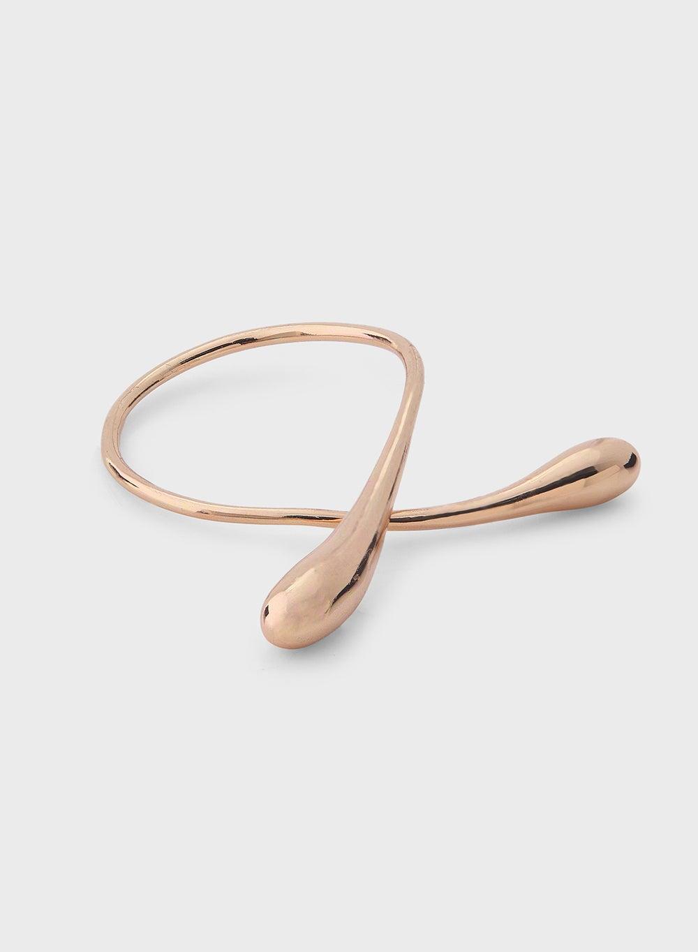 ELLA Minimalist Ring: Elegance for Every Occasion - Image 1