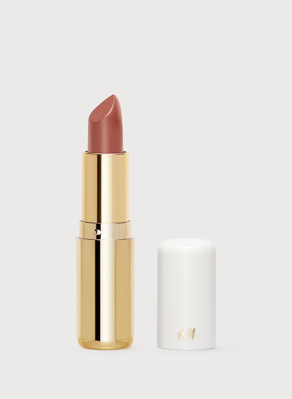 Luxurious Cream Lipstick for Full-Bodied Lips - Image 1
