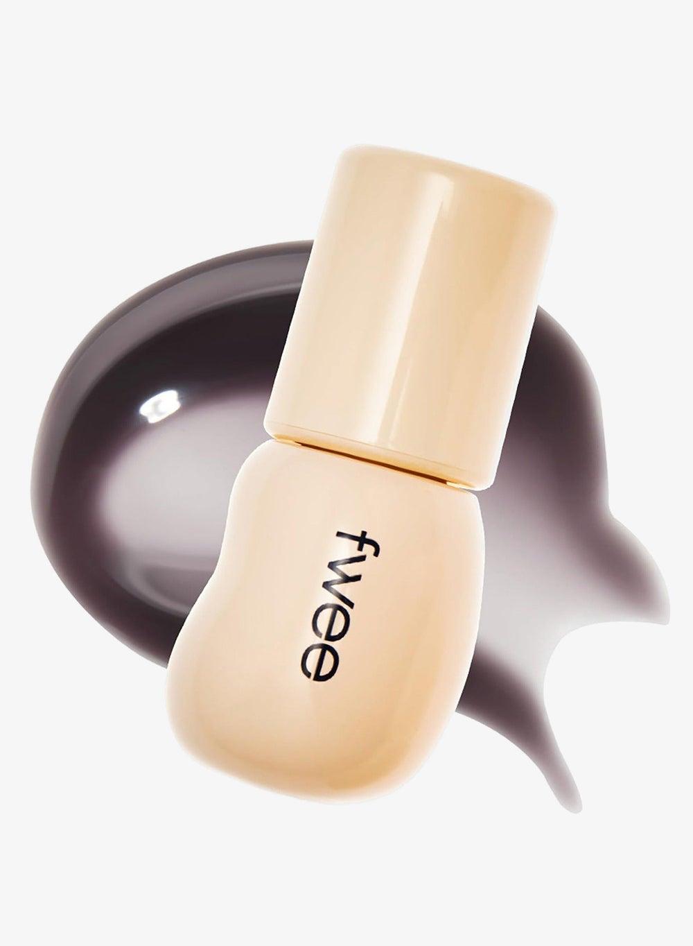 Scene Black 3D Changing Gloss 01: Volumizing Shine - Image 1