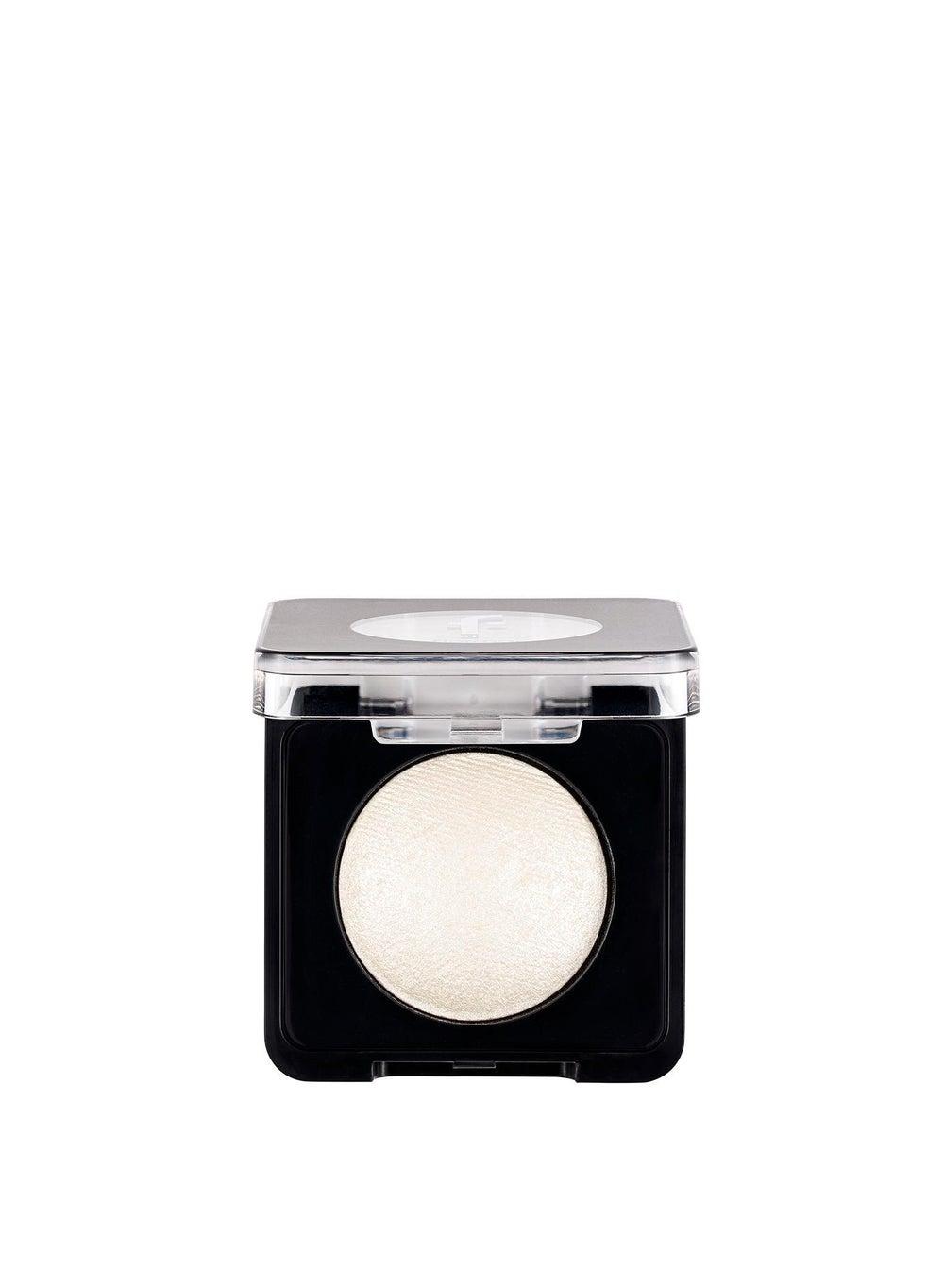 Flormar NP Baked Eyeshadow 001 Beige - Velvety Dual-Use Magic - Image 1