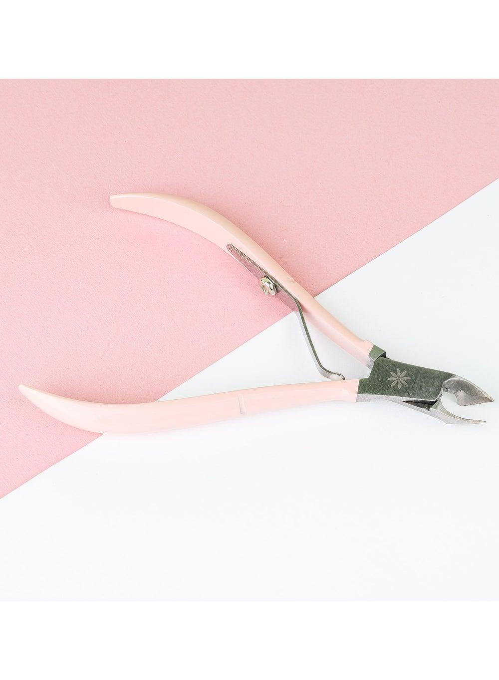 Brushworks Stainless Steel Cuticle Nippers - Image 1