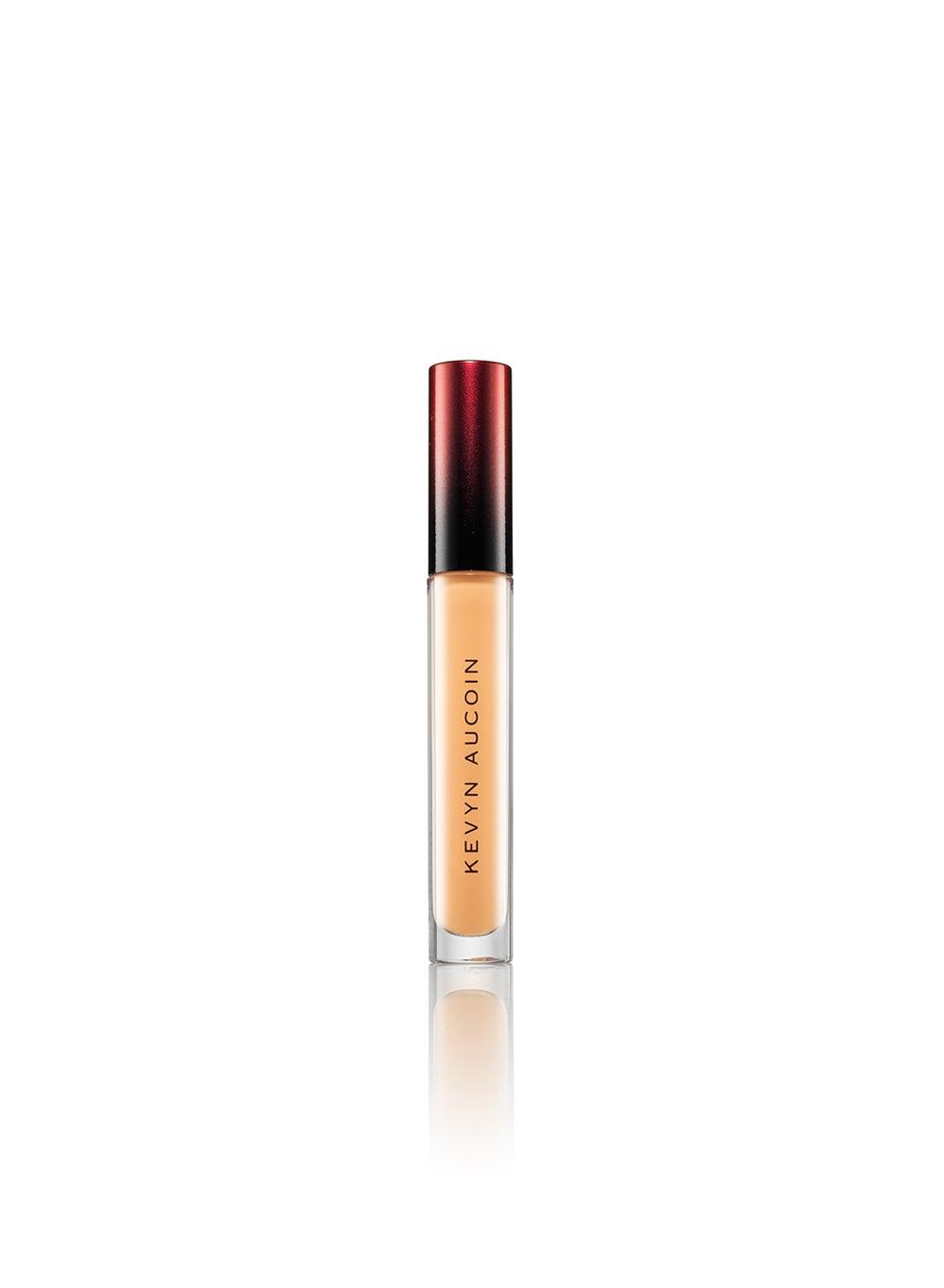 Etherealist Medium EC 04 Concealer: Flawless Satin Finish - Image 1
