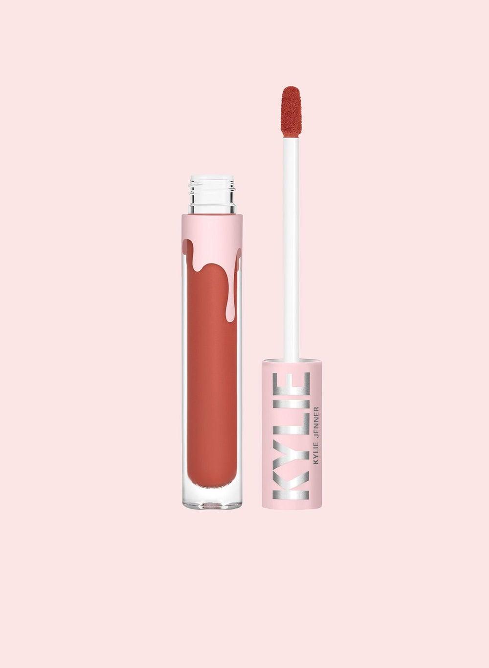 Silky Matte Lipstick 621 - Not In The Mood - Image 1