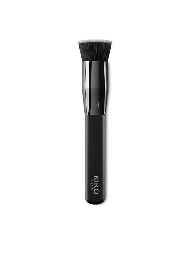 Luxury ROUND FOUNDATION BRUSH for Flawless Coverage - Image 1