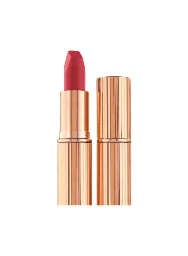 Gracefully Pink Matte Lipstick Revolution - Image 1