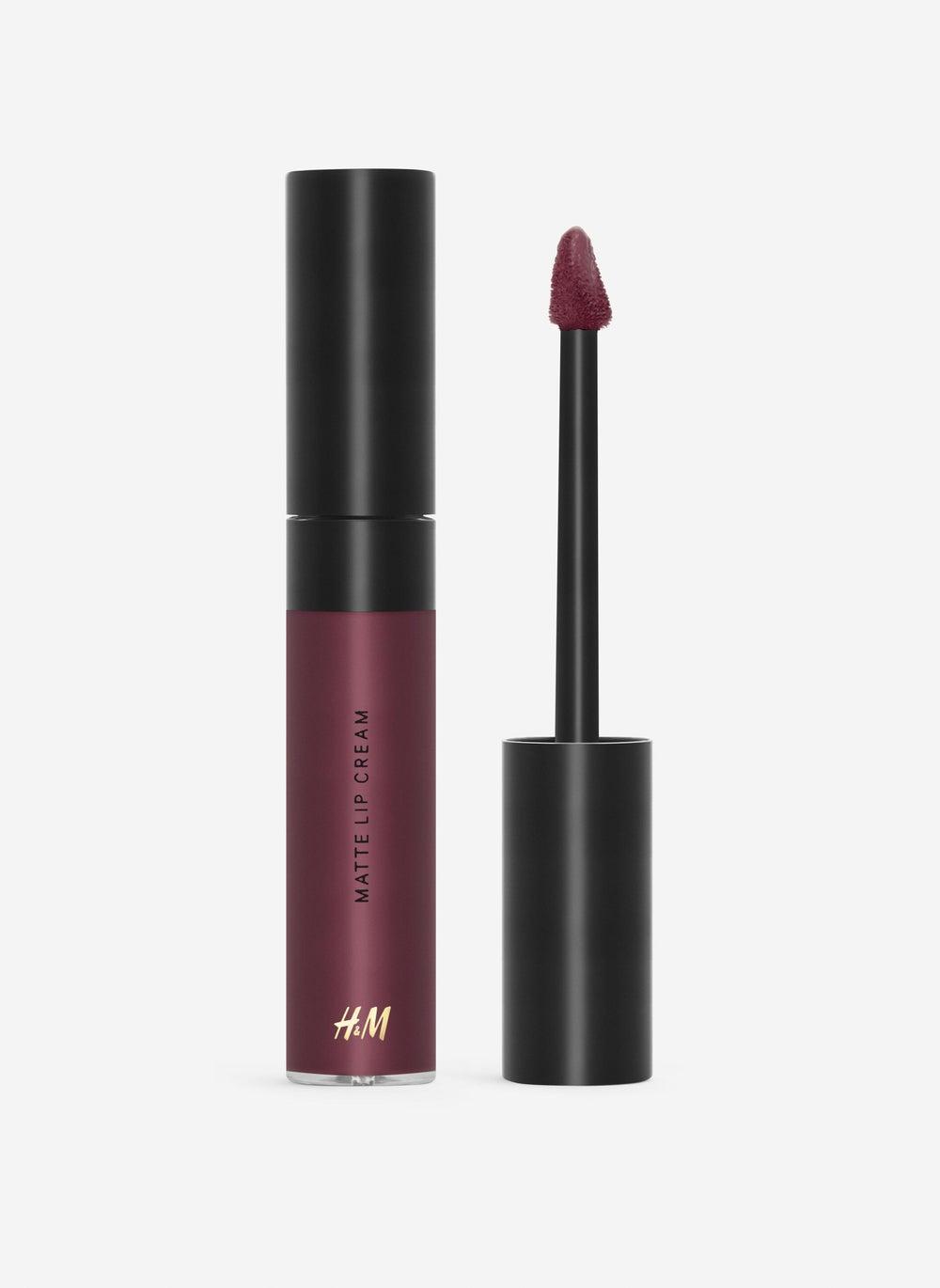 Velvety Matte Lip Cream – Dramatic 9 ml - Image 1