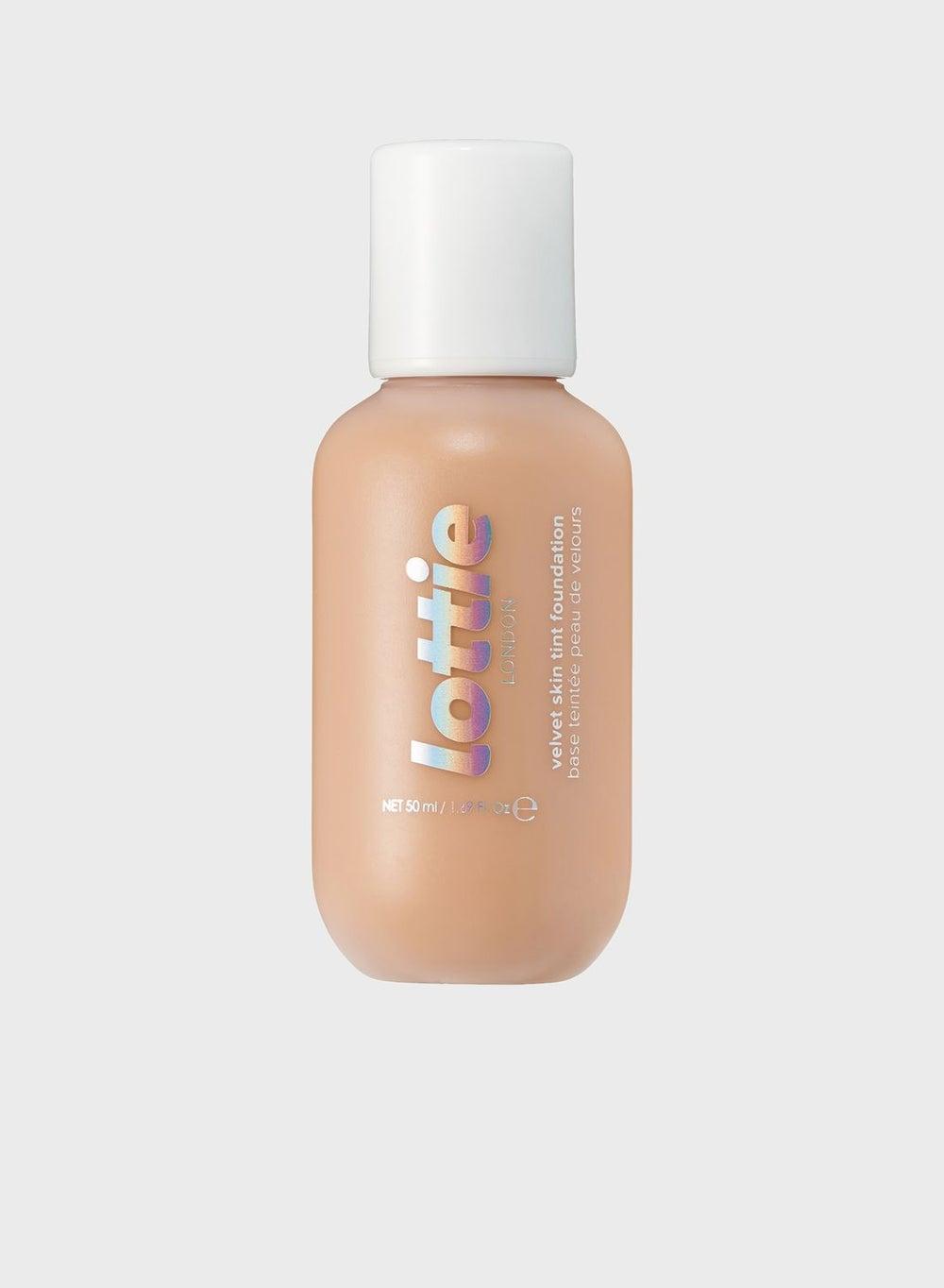 Lottie London Velvet Tan P030 - Soft Matte Skin Tint - Image 1