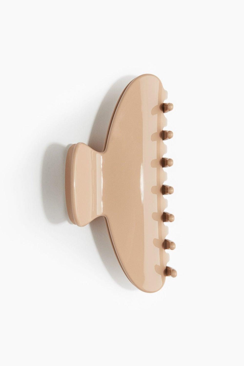 Chic Hold Hair Claw – Your All-Day Style Ally - Image 1